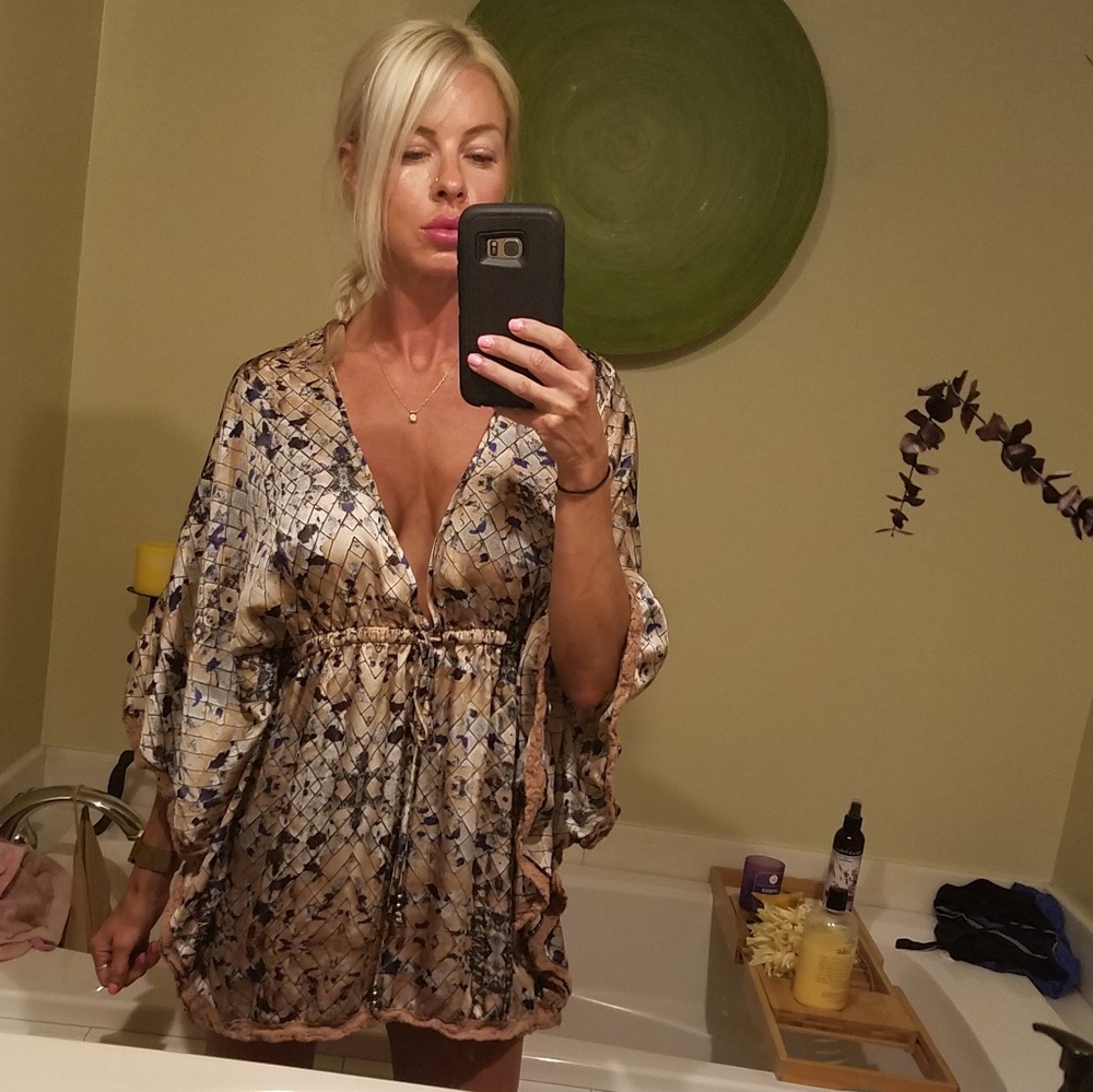 Bcbg beach coverup or dress or both SOLD - Picture 2 of 5